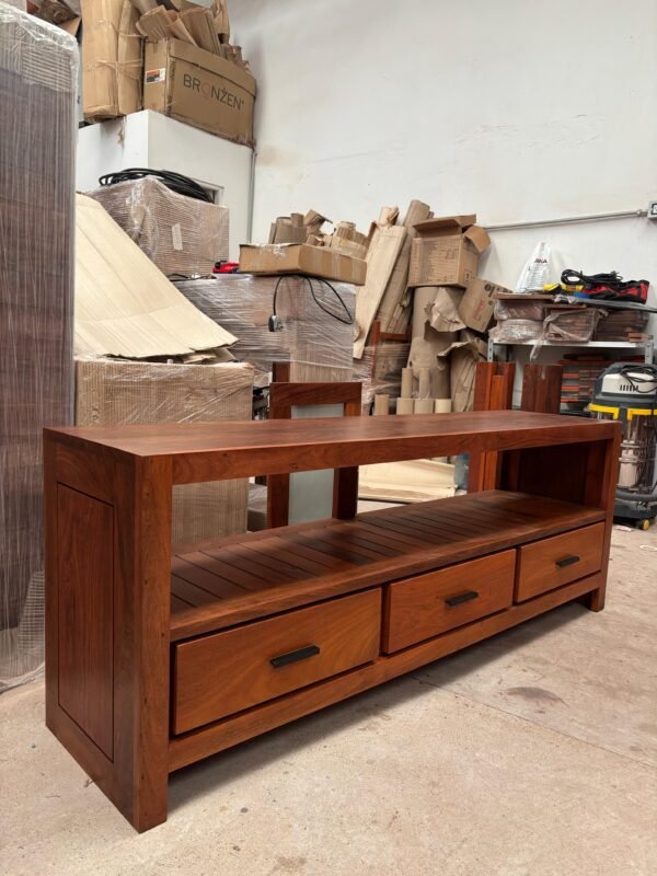 MESA TV RACK 2.00