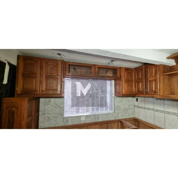 Muebles de cocina. Alacena