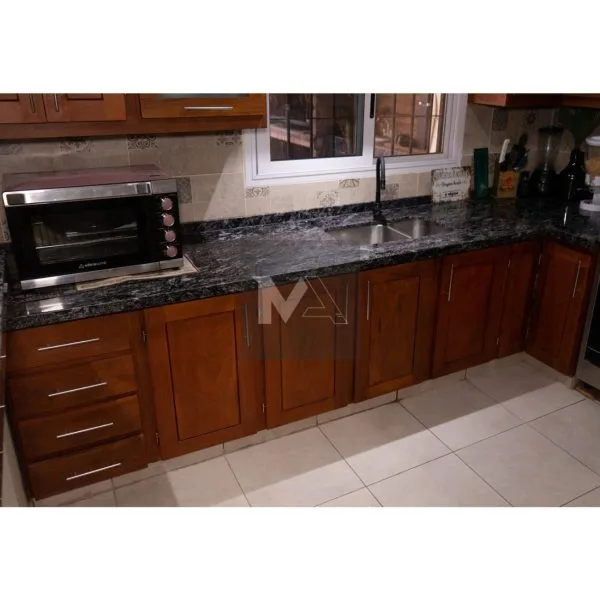 Muebles de cocina. Bajo mesada