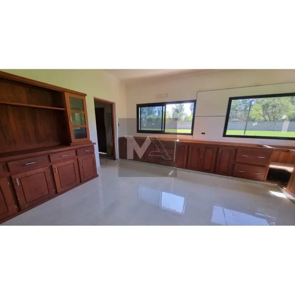 Muebles de cocina. Bajo mesada